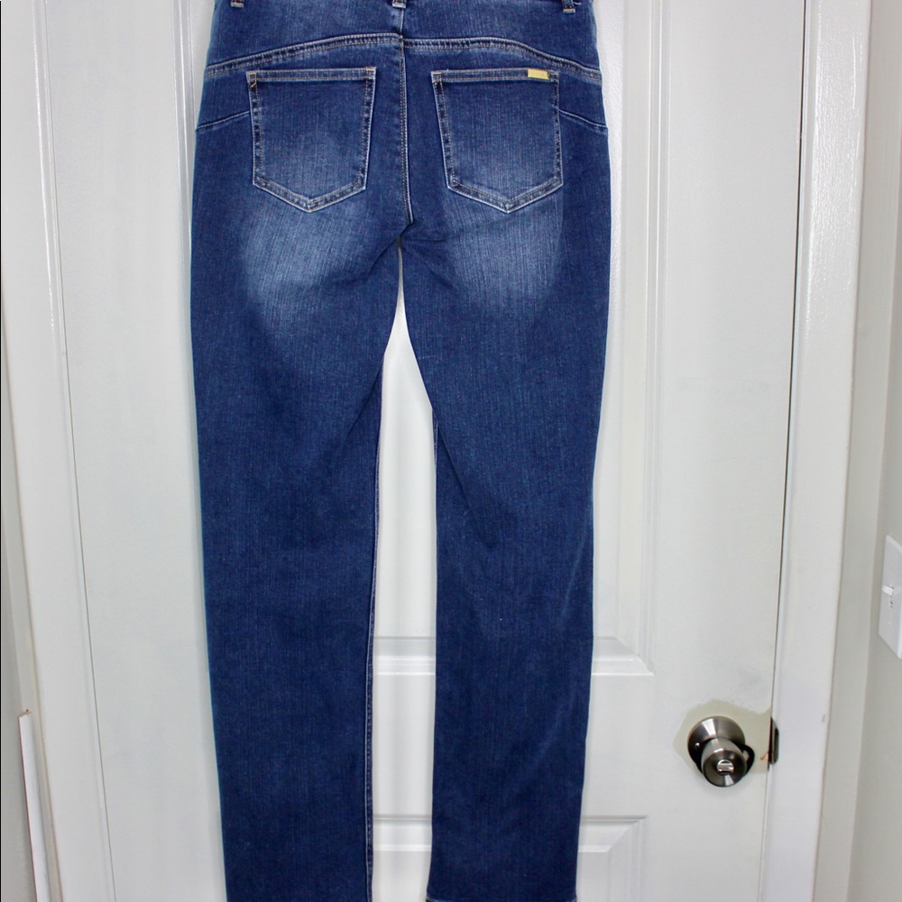 Chicos So Lifting style Straight leg jeans size 00